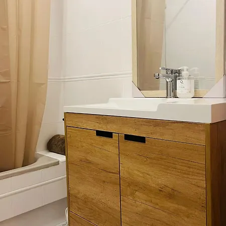 Casa *